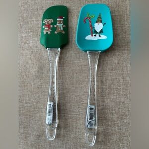 1 New Silicone Gingerbread Girl & Boy Spatula, 1 New Silicone Gnome Spoonula.